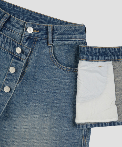 Verdnt（バーダント）の「ボタンスカートレイヤードデニムパンツ[ダークブルー]（デニムパンツ・レディース・その他・SMALL/MEDIUM）」の9枚目の写真