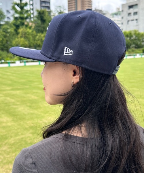 EK BY NEW ERA(イーケーバイニューエラ)の「NEW ERA(ニューエラ)/ニューヨークヤンキース 帽子/950AF POLY 24187(キャップ・レディース・ブラック・FREE)」の9枚目の写真