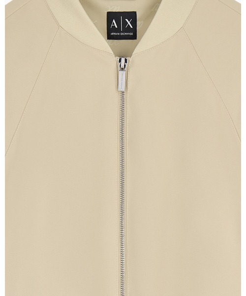 ARMANI EXCHANGE（アルマーニエクスチェンジ）の「【A|X アルマーニ エクスチェンジ】axロゴテープ ボンバーブルゾンジャケット（ZOZO限定カラー含）（ブルゾン・レディース・ブラック/ライトベージュ・X-SMALL/X-LARGE/SMALL/MEDIUM/LARGE）」の6枚目の写真