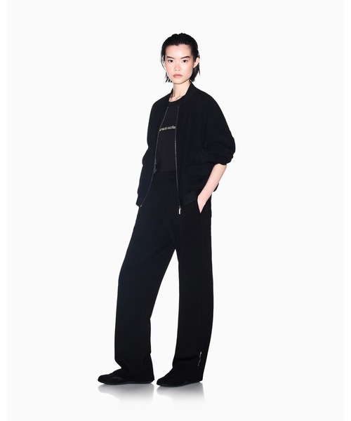ARMANI EXCHANGE（アルマーニエクスチェンジ）の「【A|X アルマーニ エクスチェンジ】axロゴテープ ボンバーブルゾンジャケット（ZOZO限定カラー含）（ブルゾン・レディース・ブラック/ライトベージュ・X-SMALL/X-LARGE/SMALL/MEDIUM/LARGE）」の11枚目の写真