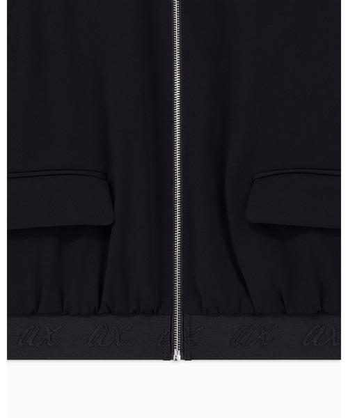 ARMANI EXCHANGE（アルマーニエクスチェンジ）の「【A|X アルマーニ エクスチェンジ】axロゴテープ ボンバーブルゾンジャケット（ZOZO限定カラー含）（ブルゾン・レディース・ブラック/ライトベージュ・X-SMALL/X-LARGE/SMALL/MEDIUM/LARGE）」の7枚目の写真