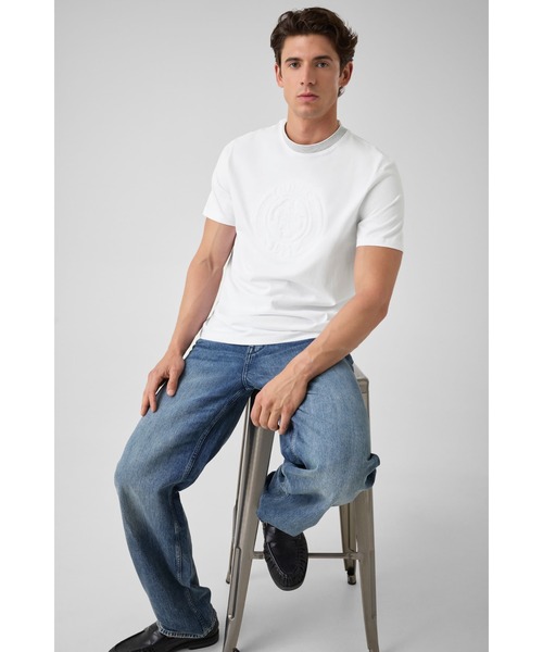 Guess(ゲス)の「CIRCLE Logo Embroidery Tee(Tシャツ/カットソー・メンズ・ブラック/ホワイト・SMALL/MEDIUM/LARGE/X-LARGE)」の4枚目の写真