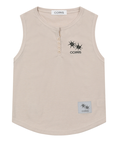 COIRIS(コイリス)の「アリナボタン クロップグルーミングスリーブレス (4カラー)(Tシャツ/カットソー・レディース・ベージュ/ホワイト/ブラック/ライトグレー・FREE)」の9枚目の写真