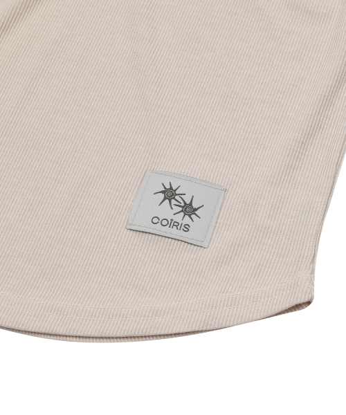 COIRIS(コイリス)の「アリナボタン クロップグルーミングスリーブレス (4カラー)(Tシャツ/カットソー・レディース・ベージュ/ホワイト/ブラック/ライトグレー・FREE)」の13枚目の写真