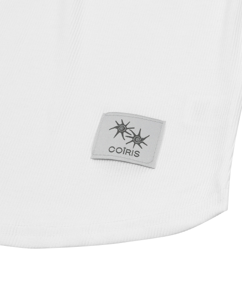 COIRIS(コイリス)の「アリナボタン クロップグルーミングスリーブレス (4カラー)(Tシャツ/カットソー・レディース・ベージュ/ホワイト/ブラック/ライトグレー・FREE)」の18枚目の写真