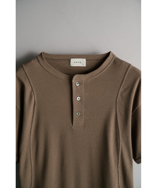 CONZ(コンズ)の「rib compact henry s/s/ヘンリーTシャツ/カッティング/ヘンリーネック/半袖/夏服/CONZ(Tシャツ/カットソー・メンズ・ブラウン/ブラック/ダークグレー/その他・1/2/3)」の6枚目の写真