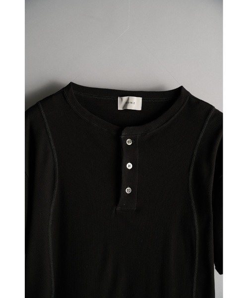 CONZ(コンズ)の「rib compact henry s/s/ヘンリーTシャツ/カッティング/ヘンリーネック/半袖/夏服/CONZ(Tシャツ/カットソー・メンズ・ブラウン/ブラック/ダークグレー/その他・1/2/3)」の11枚目の写真