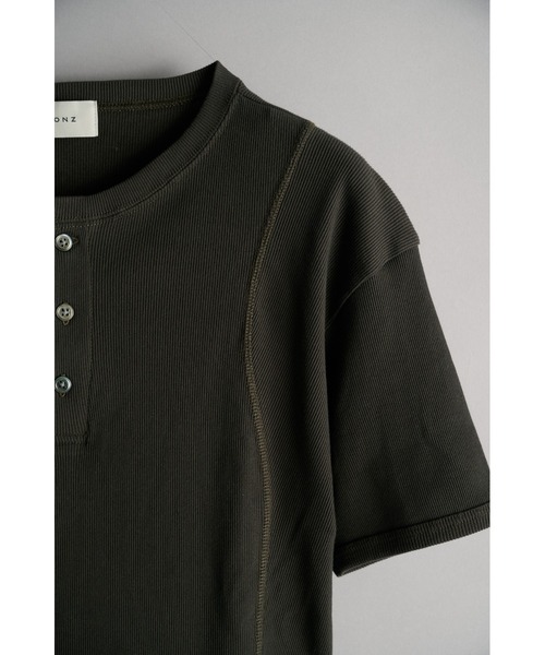 CONZ(コンズ)の「rib compact henry s/s/ヘンリーTシャツ/カッティング/ヘンリーネック/半袖/夏服/CONZ(Tシャツ/カットソー・メンズ・ブラウン/ブラック/ダークグレー/その他・1/2/3)」の17枚目の写真
