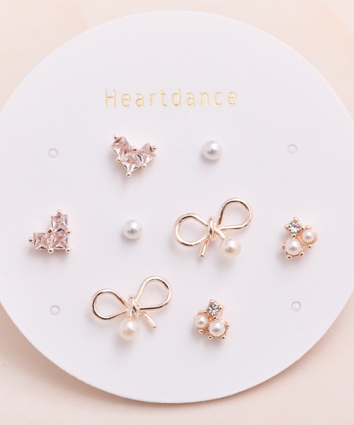Heartdance(ハートダンス)の「リボンパール×ハート4ペアセットピアス(ピアス(両耳用)・レディース・シルバー/ピンクゴールド・FREE)」の1枚目の写真