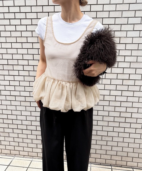 ISOOK(アイスー)の「シアーバルーンバックリボンビスチェ(comochi select) / ノースリーブ ペプラム 重ね着 レイヤード シフォン(ベスト・レディース・ブラック/ベージュ・FREE)」の3枚目の写真