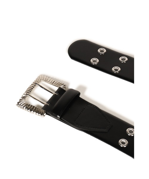 TOGA(トーガ)の「EYELET METAL BELT(ベルト・メンズ・ブラック・OS)」の4枚目の写真