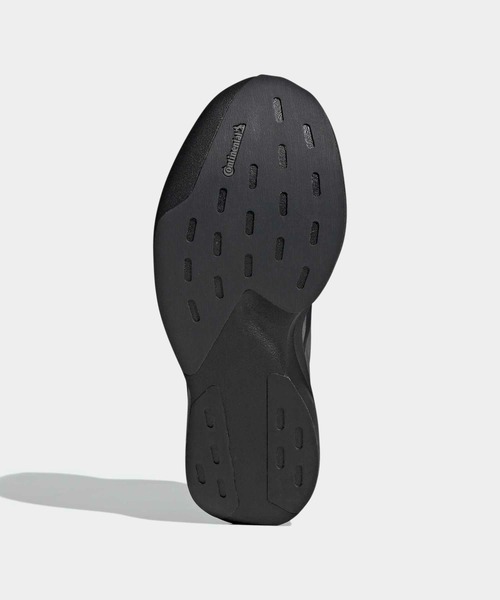 adidas(アディダス)の「アディゼロ EVO SL ウーブン / Adizero EVO SL WOVEN W / ランニングシューズ / アディダス adidas(スニーカー・レディース・ブラック・25.0cm/25.5cm/26.0cm/22.0cm/22.5cm/23.0cm/23.5cm/24.0cm/24.5cm)」の3枚目の写真