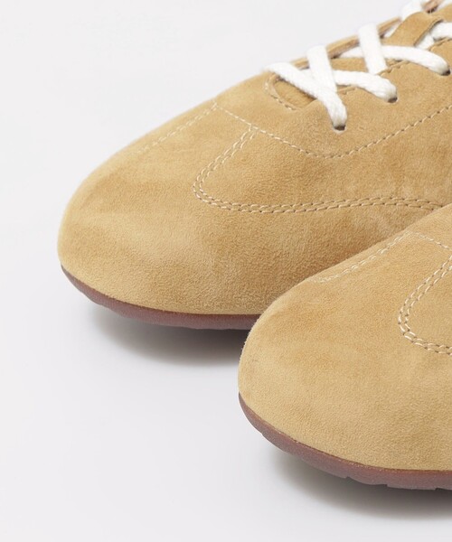 City Ambient Products(シティアンビエントプロダクツ)の「FOOT INDUSTRY: SOFT GAT(スニーカー・メンズ・ホワイト/カーキ・42/41)」の3枚目の写真