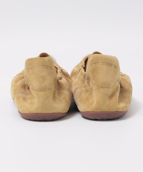 City Ambient Products(シティアンビエントプロダクツ)の「FOOT INDUSTRY: SOFT GAT(スニーカー・メンズ・ホワイト/カーキ・42/41)」の4枚目の写真