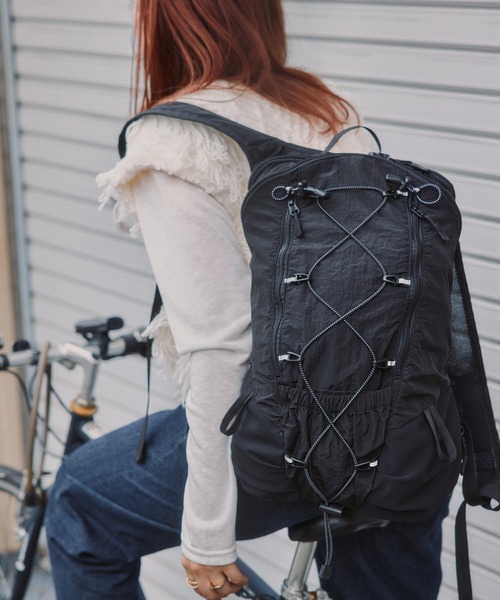 210nouve(トゥージュヌーブ)の「ドロストコード ナイロン バックパック(バックパック/リュック・レディース・ブラック/グレー/パープル・FREE)」の21枚目の写真