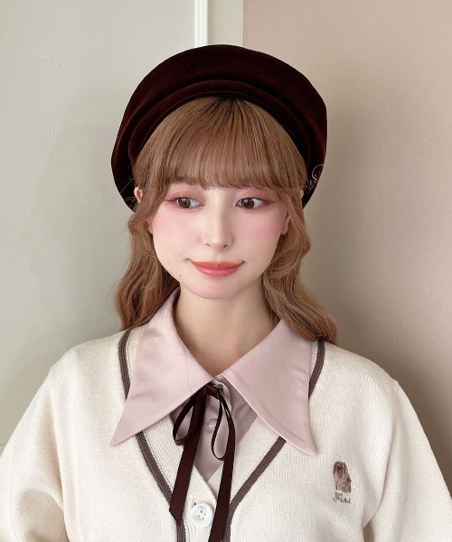an another angelus(アンアナザーアンジェラス)の「ロゴ刺繍入り別珍ベレー帽/fint フィント(ハンチング/ベレー帽・レディース・ブラウン/ブラック・FREE)」の3枚目の写真
