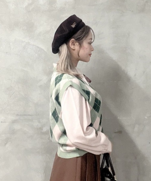 an another angelus(アンアナザーアンジェラス)の「ロゴ刺繍入り別珍ベレー帽/fint フィント(ハンチング/ベレー帽・レディース・ブラウン/ブラック・FREE)」の18枚目の写真