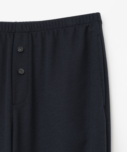 MILLO WOMEN（ミロウーマン）の「ジャージボタンアップジョガー [ネイビー]（スウェットパンツ・レディース・その他・SMALL/MEDIUM）」の4枚目の写真
