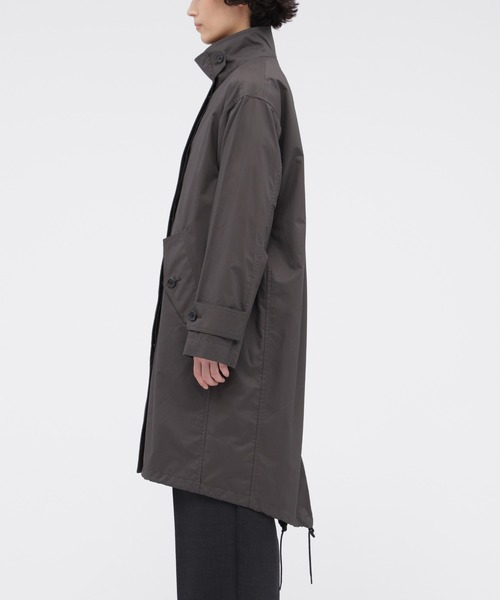 MARGARET HOWELL(マーガレットハウエル)の「HIGHDENSE COTTON TWILL COATING(モッズコート・レディース・ベージュ/スモークグレー・1/2)」の4枚目の写真