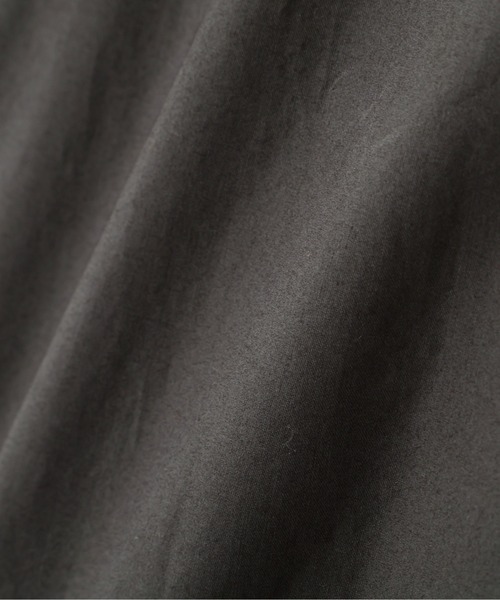 MARGARET HOWELL(マーガレットハウエル)の「HIGHDENSE COTTON TWILL COATING(モッズコート・レディース・ベージュ/スモークグレー・1/2)」の6枚目の写真