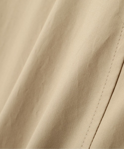 MARGARET HOWELL(マーガレットハウエル)の「HIGHDENSE COTTON TWILL COATING(モッズコート・レディース・ベージュ/スモークグレー・1/2)」の14枚目の写真