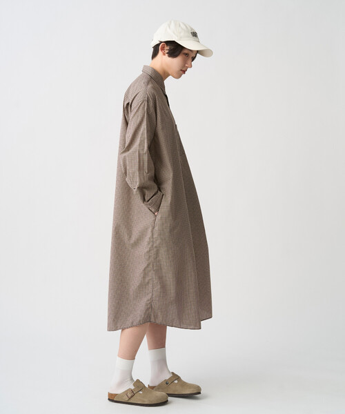 DANTON(ダントン)の「Women's T/C Classic Collar Dress(ワンピース・レディース・ベージュ系その他/グレー系その他・36)」の4枚目の写真