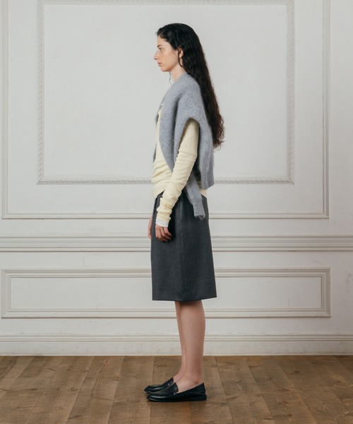 CREDONA(クレドナ)の「SHEER HENLY NECK SHIRT/シアーヘンリーネックシャツ(Tシャツ/カットソー・レディース・ブラウン/ライトイエロー/ブラック/ホワイト・FREE)」の15枚目の写真