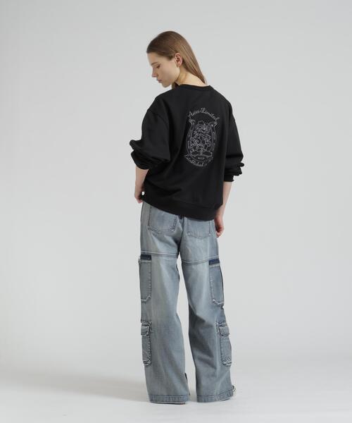 AVIREX（アヴィレックス）の「HORSESHOE TOMCAT CREW SWEAT（スウェット・レディース・ブラウン/ブラック/ベージュ・F）」の17枚目の写真