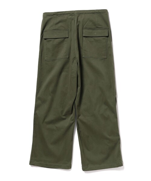 BEAMS(ビームス)の「ブラッシュド オーバー パンツ(その他パンツ・メンズ・ブラック/オリーブ・XL/L/M/S)」の11枚目の写真