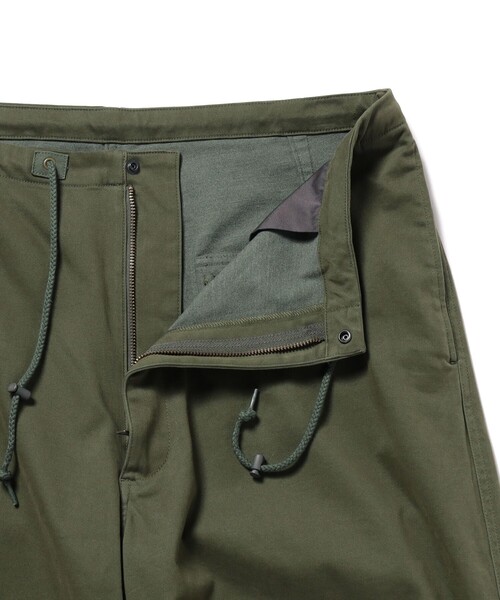 BEAMS(ビームス)の「ブラッシュド オーバー パンツ(その他パンツ・メンズ・ブラック/オリーブ・XL/L/M/S)」の12枚目の写真