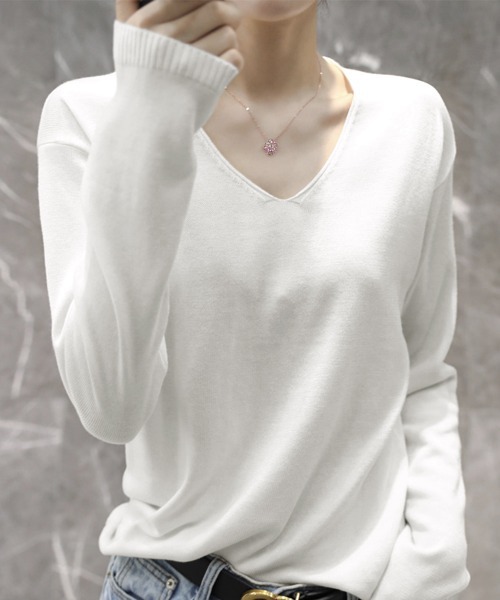 Miniministore(ミニミニストア)の「ニットTシャツ Vネック プルオーバー(Tシャツ/カットソー・レディース・ホワイト/ラベンダー/ブラック/ピンクベージュ・FREE)」の2枚目の写真