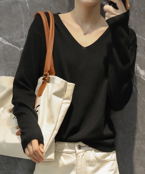Miniministore(ミニミニストア)の「ニットTシャツ Vネック プルオーバー(Tシャツ/カットソー・レディース・ホワイト/ラベンダー/ブラック/ピンクベージュ・FREE)」の3枚目の写真