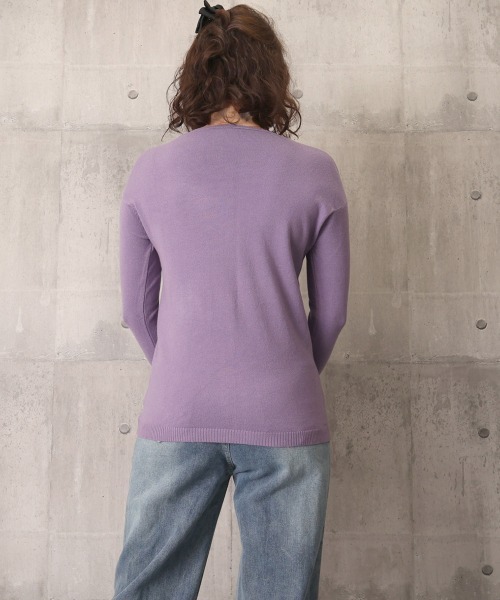Miniministore(ミニミニストア)の「ニットTシャツ Vネック プルオーバー(Tシャツ/カットソー・レディース・ホワイト/ラベンダー/ブラック/ピンクベージュ・FREE)」の15枚目の写真