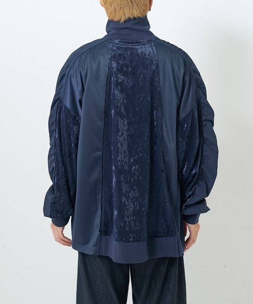 etsinta(エシンタ)の「【etsinta】ベロアトラックオーバージャケット(ブルゾン・レディース・ネイビー/ピンク・ONE SIZE)」の22枚目の写真