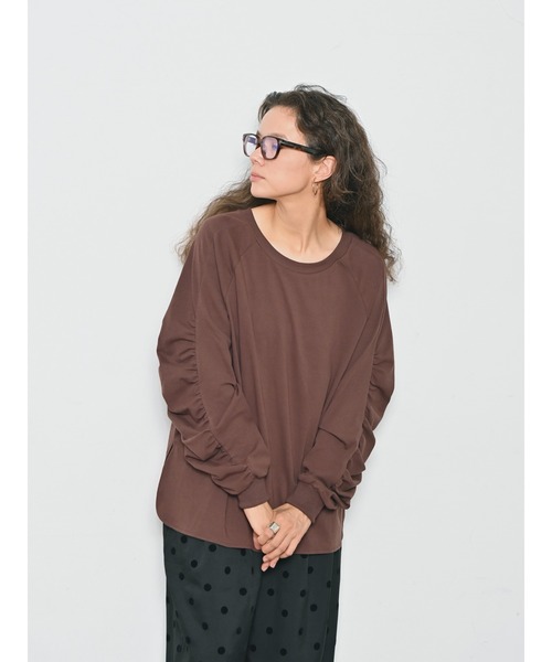 Brown&Street(ブラウンアンドストリート)の「【着映え】 メローウェーブロンT(Tシャツ/カットソー・レディース・ホワイト/ブラック/ブラウン・FREE)」の15枚目の写真