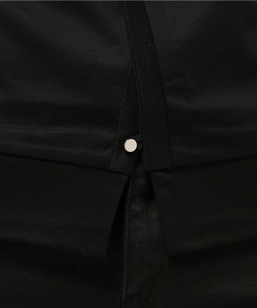 ato（アトウ）の「60/2T-CLOTH  FRONT SLIT（Tシャツ/カットソー・メンズ・ネイビー/ブラック/ホワイト/ブラウン・46/48）」の9枚目の写真