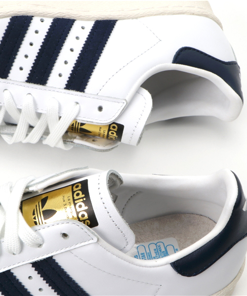 adidas（アディダス）の「オリジナルス スーパースター80s [SUPERSTAR 80S]（スニーカー・メンズ・ホワイト×ブルー・24.5cm/25.5cm/26.0cm/27.0cm/28.5cm/29.5cm/22.5cm/26.5cm/27.5cm/30.0cm/25.0cm/28.0cm/23.0cm/23.5cm/24.0cm/29.0cm）」の7枚目の写真