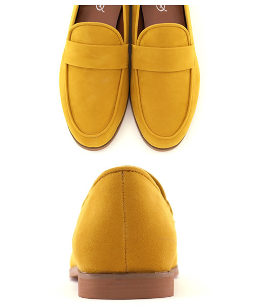 SESTO（セスト）の「スエード素材のマニッシュローファーパンプス（ローファー・レディース・ネイビー/レッド/イエロー/ブラック/ホワイト/テラコッタ・24.0cm/25.0cm/23.0cm/24.5cm/22.5cm/23.5cm）」の21枚目の写真