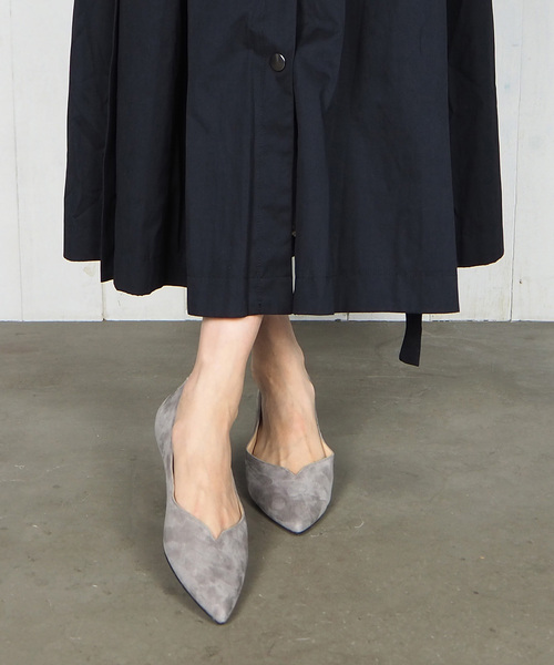 enchanted（エンチャンテッド）の「本革Ｖカットフラットシューズ（パンプス・レディース・ダークブラウン/ブラウン/ブラック/プラチナム/パイソン/シルバー/ホワイト/シャンパン/シルバー系その他2/ダークネイビー/ブラック系その他/レッド/グレー/バーガンディー/グレイッシュベージュ/ベージュ/アイボリー/ダークグレー/ボルドー/シルバーグレー・36/37/41/39/35/40/38）」の11枚目の写真