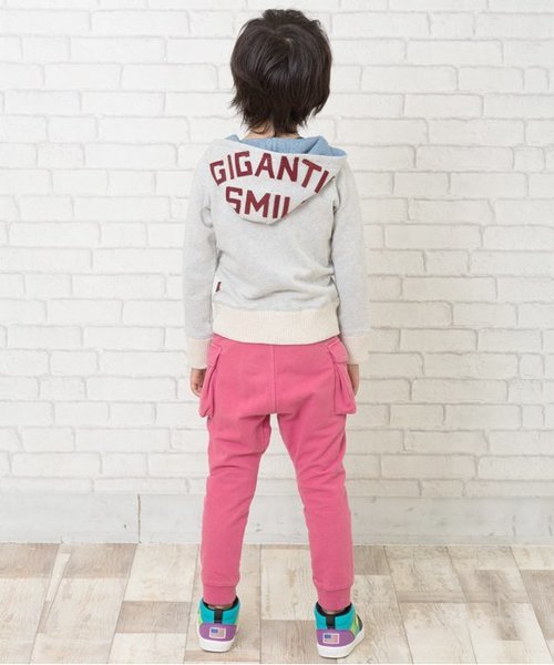 BREEZE（ブリーズ）の「フード付きZIPパーカー（パーカー・キッズ・ベージュ/グレー・120/100/110/160/95/80/130/90/140/150）」の10枚目の写真