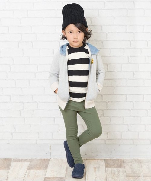 BREEZE（ブリーズ）の「フード付きZIPパーカー（パーカー・キッズ・ベージュ/グレー・120/100/110/160/95/80/130/90/140/150）」の3枚目の写真