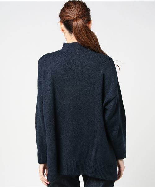 earth music&ecology（アースミュージックアンドエコロジー）の「・ハイネックドロップニットプルオーバー（ニット/セーター・レディース・ライトグレー/ネイビー/ピンク/アイボリー/キャメル/ブルーグリーン・FREE）」の7枚目の写真