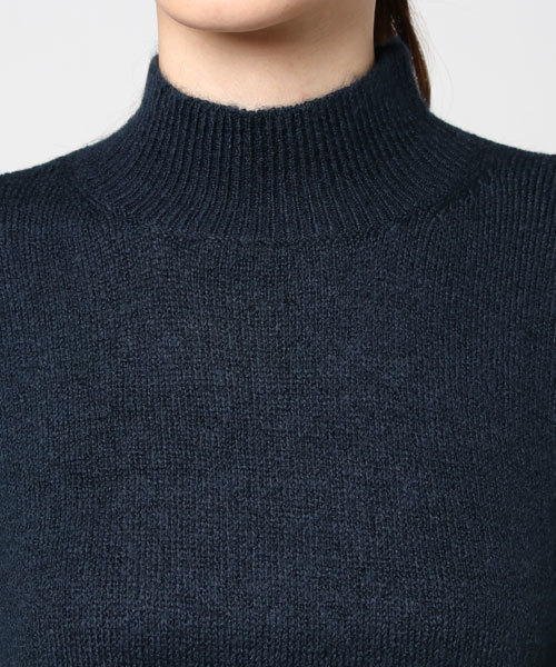 earth music&ecology（アースミュージックアンドエコロジー）の「・ハイネックドロップニットプルオーバー（ニット/セーター・レディース・ライトグレー/ネイビー/ピンク/アイボリー/キャメル/ブルーグリーン・FREE）」の10枚目の写真