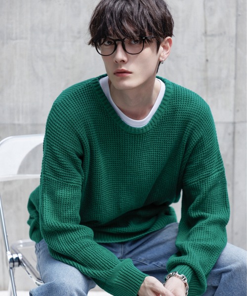 CavariA（キャバリア）の「『CavariA/キャバリア』ラーベン編みビッグシルエットクルーネック長袖ニットセーター（ニット/セーター・メンズ・ベージュ/サックスブルー/パープル/ピンク/テラコッタ/ホワイト/ブラック/グレー/ネイビー/インディゴブルー/イエロー/グリーン系その他/ブラウン/カーキ/グリーン・M/L）」の8枚目の写真