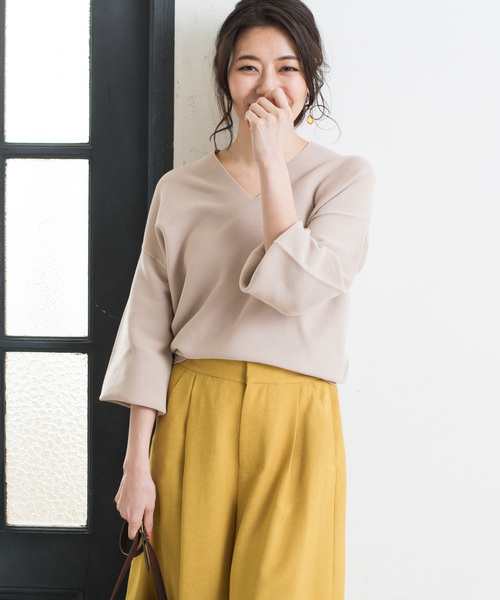 RIVE DROITE(リヴドロワ)の「バックボリュームニット(ニット/セーター・レディース・ライトグレー/レモンイエロー/ラベンダー/ベージュ/ホワイト・FREE)」の4枚目の写真