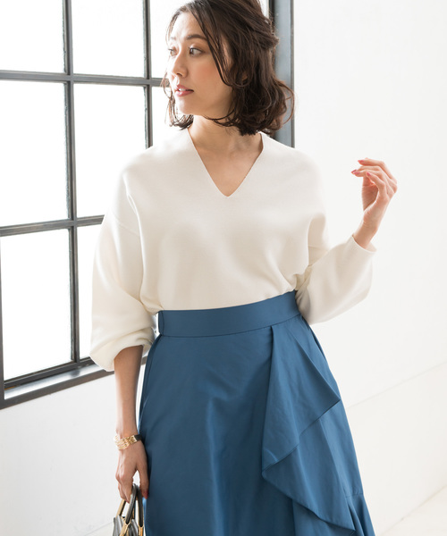 RIVE DROITE(リヴドロワ)の「バックボリュームニット(ニット/セーター・レディース・ライトグレー/レモンイエロー/ラベンダー/ベージュ/ホワイト・FREE)」の2枚目の写真