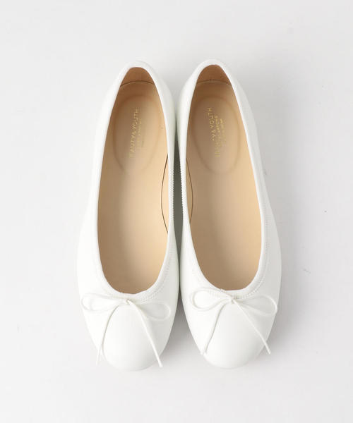 BEAUTY&YOUTH UNITED ARROWS(ビューティーアンドユースユナイテッドアローズ)の「BY フェイクレザーソリッドバレエシューズ ◆(バレエシューズ・レディース・ブラック/ホワイト/シルバー・35h/37/36/37h/36h/38)」の1枚目の写真