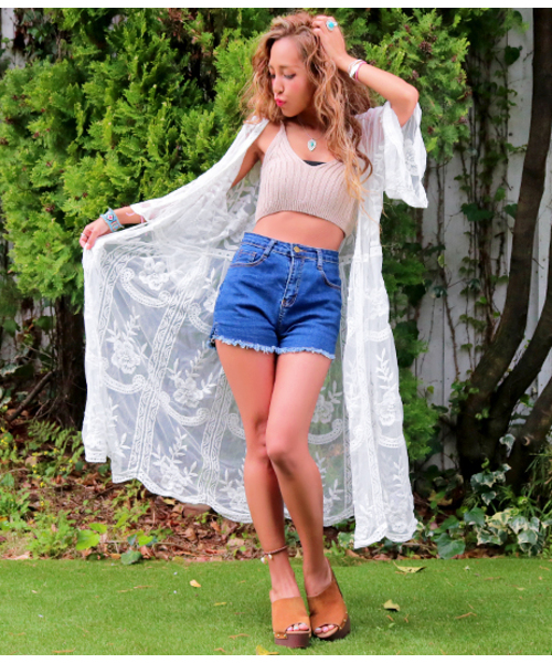 ANAP(アナップ)の「フラワー刺繍ガウンカーディガン(カーディガン/ボレロ・レディース・ブラック/ホワイト・FREE)」の1枚目の写真