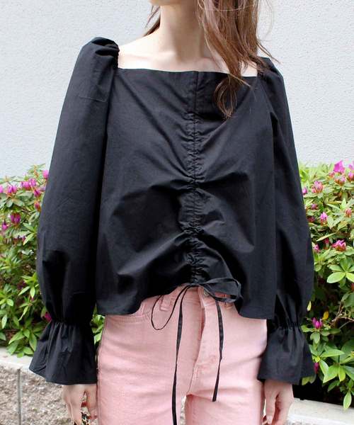 MODE ROBE（モードローブ）の「ギャザーブラウス（シャツ/ブラウス・レディース・ホワイト/ブラック/ベージュ/パープル/ブルー・FREE）」の3枚目の写真