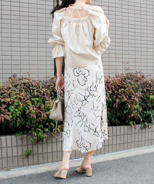 MODE ROBE（モードローブ）の「ギャザーブラウス（シャツ/ブラウス・レディース・ホワイト/ブラック/ベージュ/パープル/ブルー・FREE）」の9枚目の写真